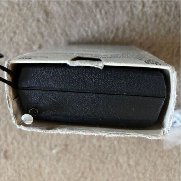 GE General Electric 7-2500 FM-AM Radio *Read* - Picture 9 of 10